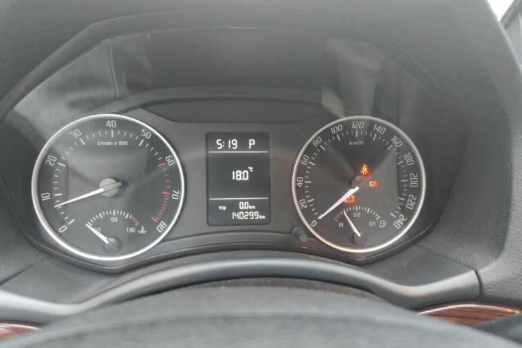 Used Skoda Octavia 2010 1.4TSI DSG Yijun Edition Instrument Cluster