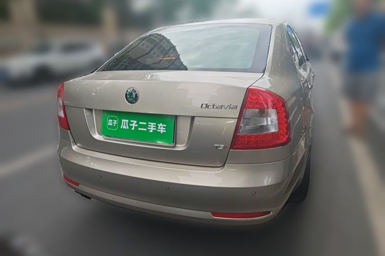 Used Skoda Octavia 2010 1.4 TSI Manual Yijun Edition Rear