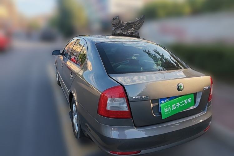 Used Skoda Octavia 2010 1.6L Manual - Yijun Version Rear Left 45 Deg