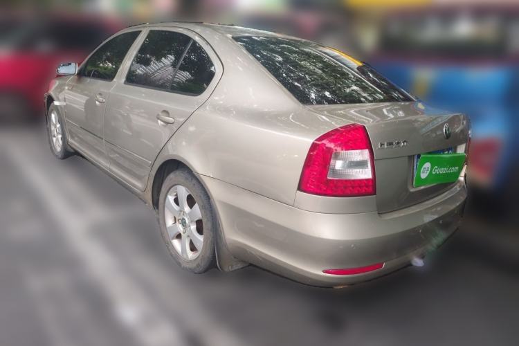 Used Skoda Octavia 2010 1.4TSI DSG Yijun Edition Rear Left 45 Deg