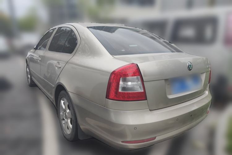 Used Skoda Octavia 2010 1.4TSI DSG Yijun Edition Rear Left 45 Deg