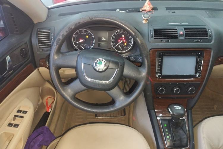 Used Skoda Octavia 2010 1.4TSI DSG Yijun Edition Steering Wheel