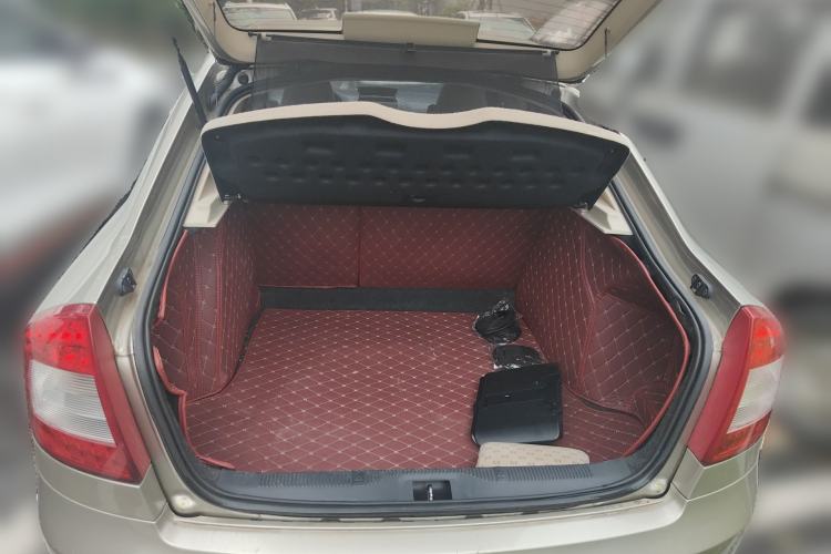 Used Skoda Octavia 2010 1.4TSI DSG Yijun Edition Trunk