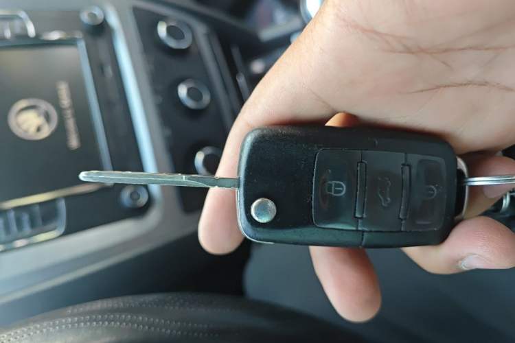 Used Skoda Octavia 2010 1.6L Manual - Yijun Version Vehicle Key