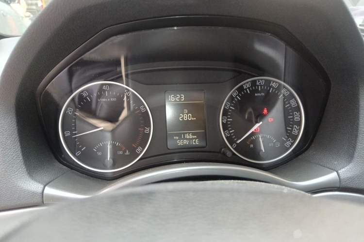 Used Skoda Octavia 2010 1.6L Manual Eado Edition Instrument Cluster