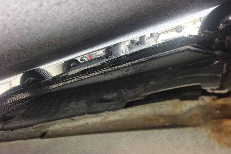 Used Skoda Octavia 2010 1.6L Automatic Eado Edition Chassis Front Left