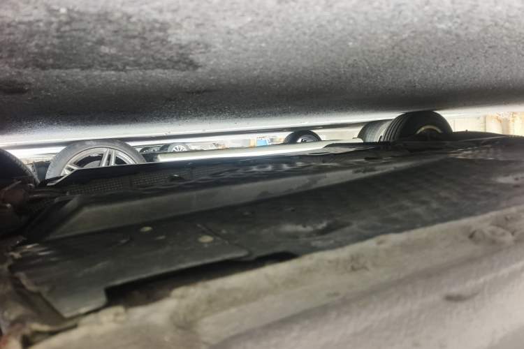 Used Skoda Octavia 2010 1.6L Automatic Eado Edition Chassis Front Right