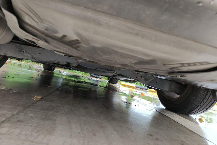 Used Skoda Octavia 2010 2.0L Automatic Yijun Edition Chassis Rear