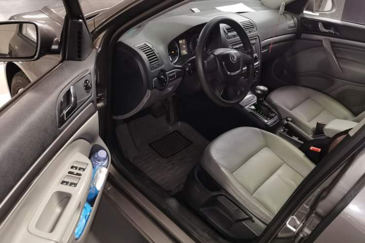 Used Skoda Octavia 2010 1.4TSI DSG Yijun Edition Driver Seat