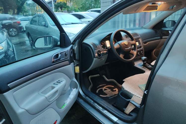 Used Skoda Octavia 2010 1.4TSI DSG Yijun Edition Driver Seat