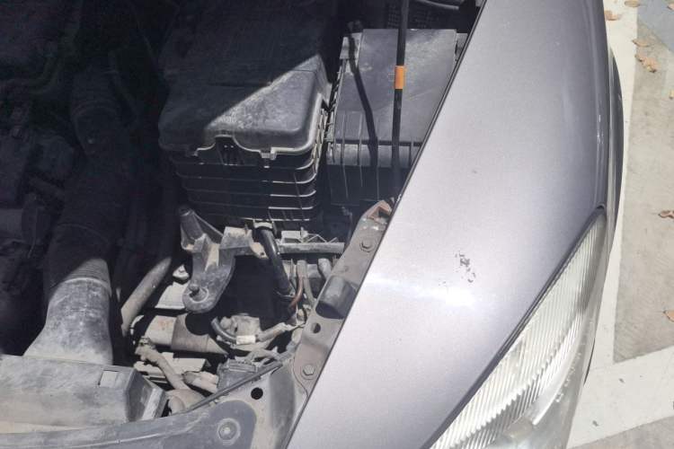 Used Skoda Octavia 2010 1.6L Automatic Eado Edition Engine Bay Left