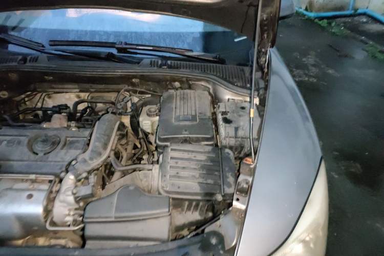 Used Skoda Octavia 2010 1.4TSI DSG Yijun Edition Engine Bay Left