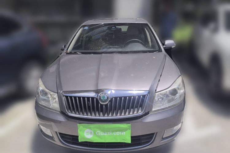 Used Skoda Octavia 2010 1.6L Automatic Eado Edition Front