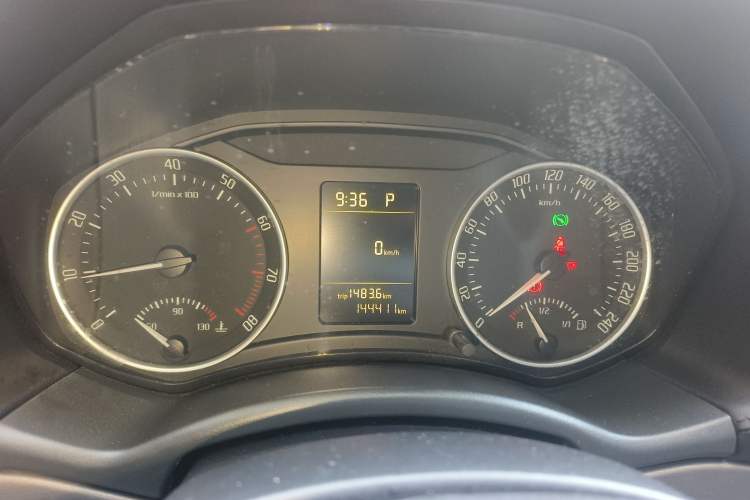 Used Skoda Octavia 2010 1.6L Automatic Eado Edition Instrument Cluster