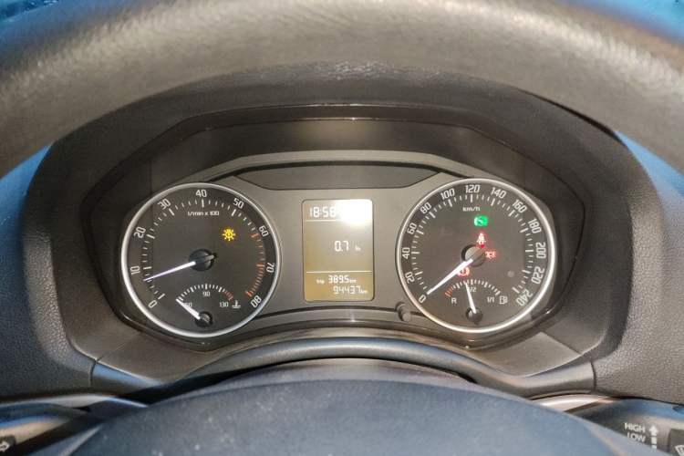 Used Skoda Octavia 2010 1.4TSI DSG Yijun Edition Instrument Cluster