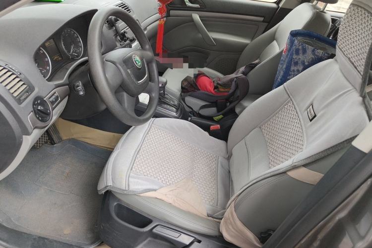 Used Skoda Octavia 2010 2.0L Automatic Yijun Edition Left Front Seat