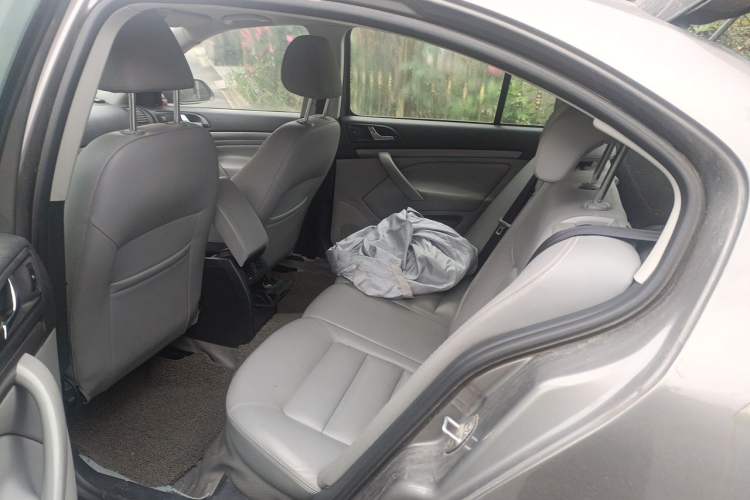 Used Skoda Octavia 2010 1.6L Automatic Yijun Edition Left Rear Seat