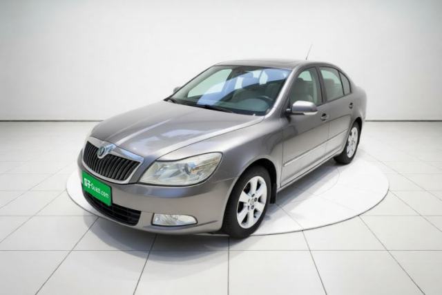 Ojetý Skoda Octavia 2010 1.6L Automatic Yizun Edition