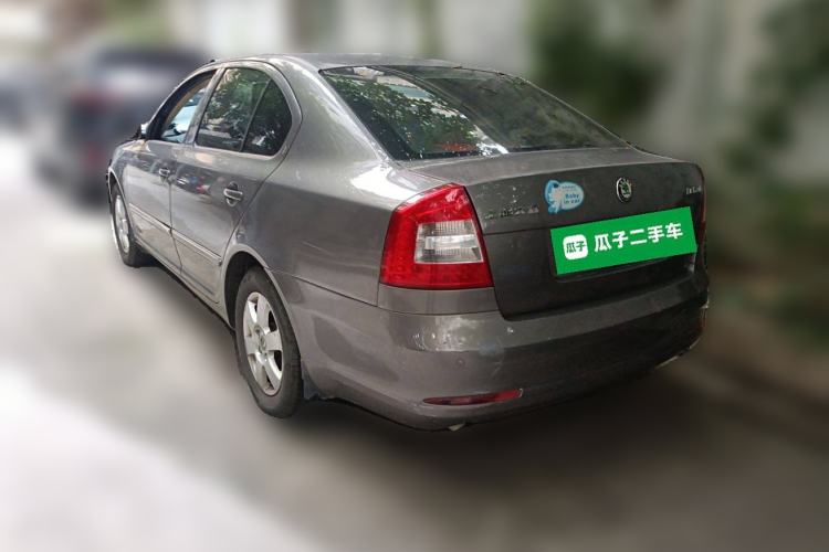 Used Skoda Octavia 2010 1.6L Manual - Yijun Version Rear Left 45 Deg