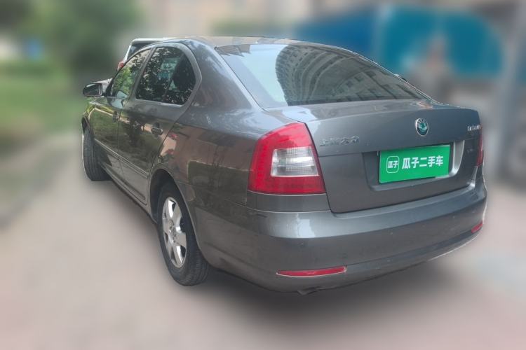 Used Skoda Octavia 2010 1.6L Manual - Yijun Version Rear Left 45 Deg