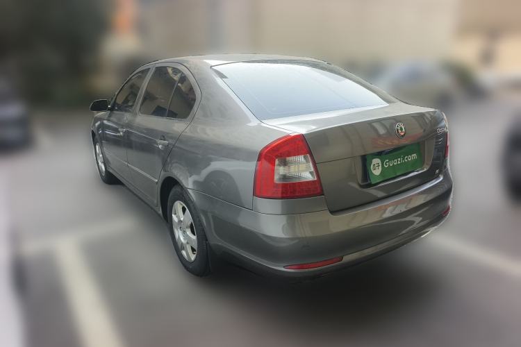 Used Skoda Octavia 2010 1.6L Automatic Eado Edition Rear Left 45 Deg