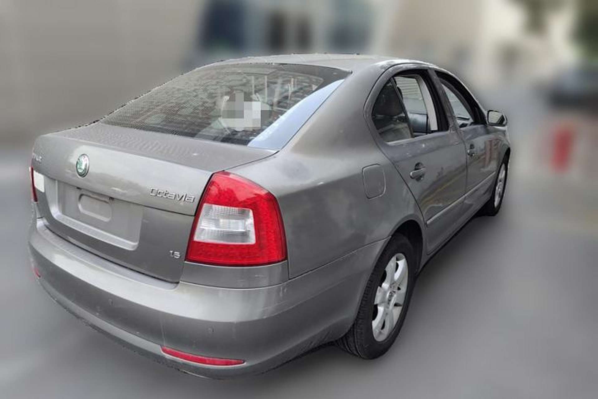 Used Skoda Octavia 2010 1.6L Automatic Yijun Edition Rear Right 45 Deg