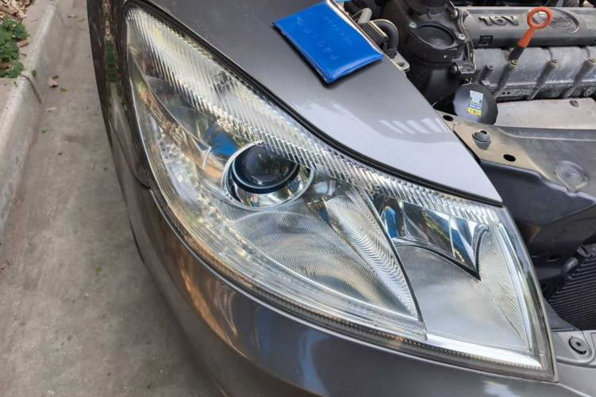 Used Skoda Octavia 2010 1.6L Automatic Yijun Edition Right Front Headlight