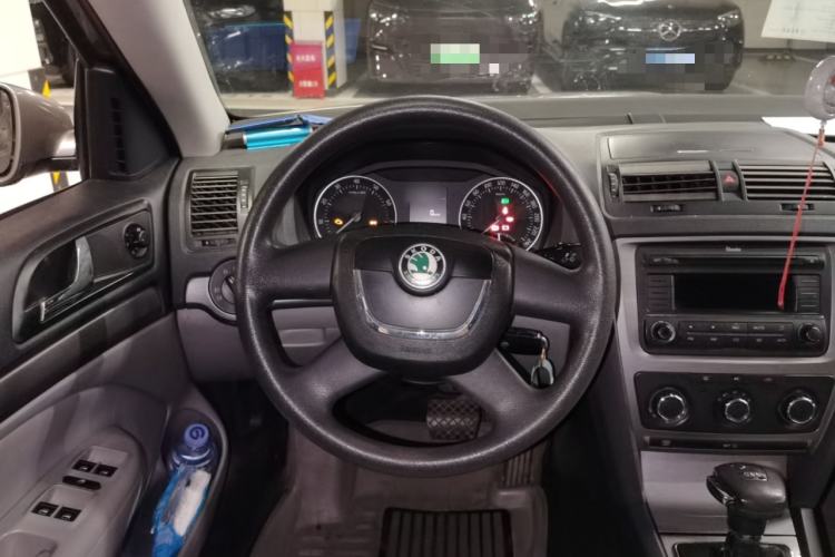 Used Skoda Octavia 2010 1.4TSI DSG Yijun Edition Steering Wheel