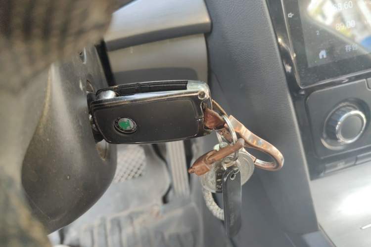 Used Skoda Octavia 2010 1.6L Automatic Yijun Edition Vehicle Key