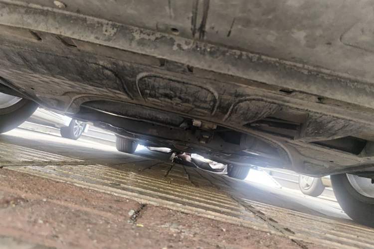 Used Skoda Octavia 2010 2.0L Automatic Yijun Edition Chassis Front