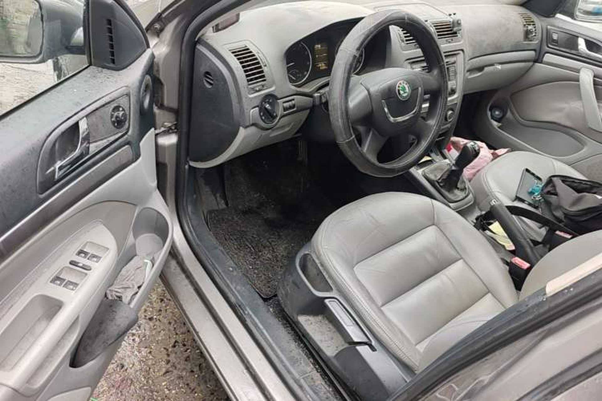 Used Skoda Octavia 2010 1.6L Manual Eado Edition Driver Seat