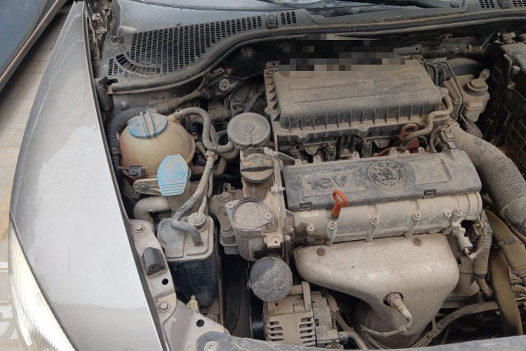 Used Skoda Octavia 2010 1.6L Automatic Eado Edition Engine Bay Right