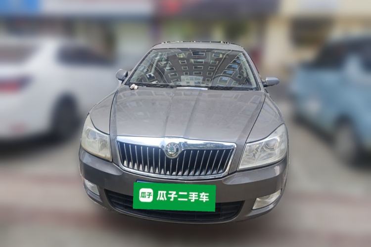 Used Skoda Octavia 2010 2.0L Automatic Yijun Edition Front
