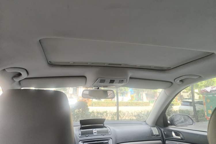 Used Skoda Octavia 2010 2.0L Automatic Yijun Edition Headliner
