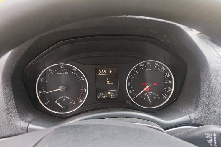 Used Skoda Octavia 2010 2.0L Automatic Yijun Edition Instrument Cluster