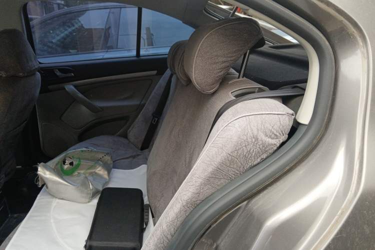 Used Skoda Octavia 2010 1.6L Automatic Eado Edition Left Rear Seat