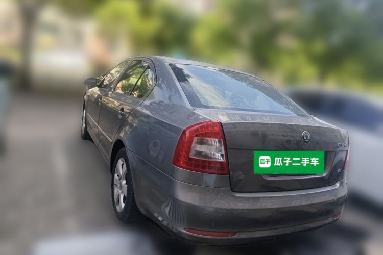 Used Skoda Octavia 2010 2.0L Automatic Yijun Edition Rear Left 45 Deg