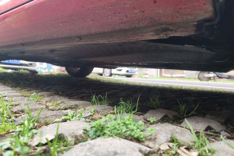Used Skoda Octavia 2010 2.0 TSI RS Chassis Front Right
