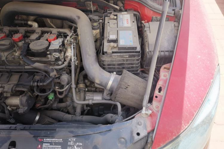 Used Skoda Octavia 2010 2.0 TSI RS Engine Bay Left