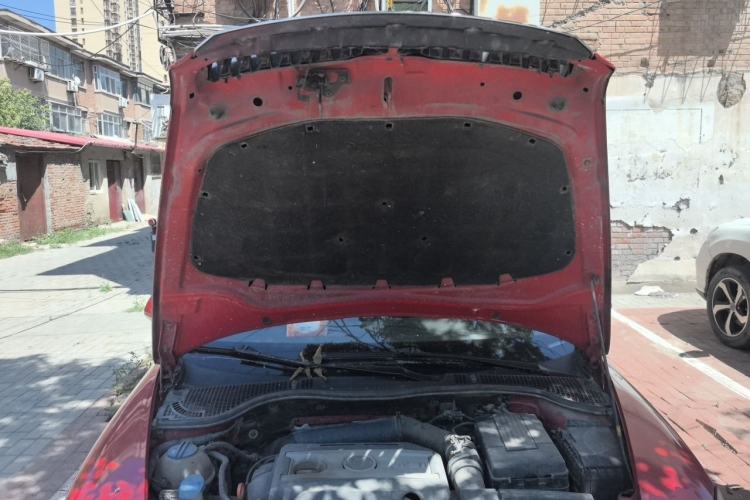 Used Skoda Octavia 2010 2.0 TSI RS Engine Bay