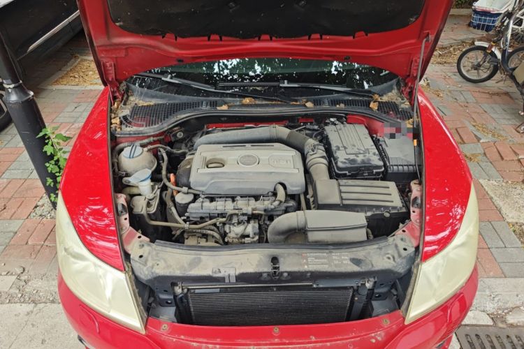 Used Skoda Octavia 2010 2.0 TSI RS Engine Bay