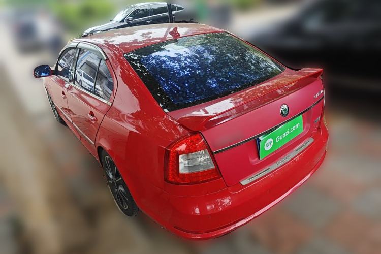 Used Skoda Octavia 2010 2.0 TSI RS Exterior 3