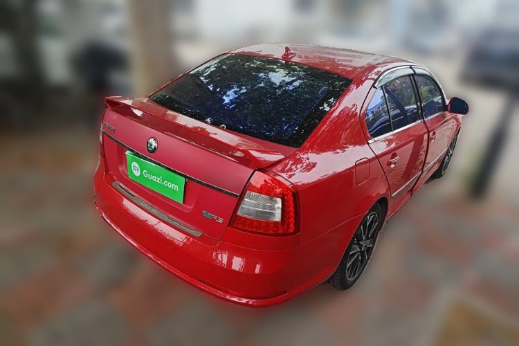 Used Skoda Octavia 2010 2.0 TSI RS Exterior 5