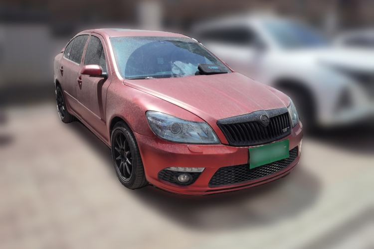 Used Skoda Octavia 2010 2.0 TSI RS Front Right 45 Deg