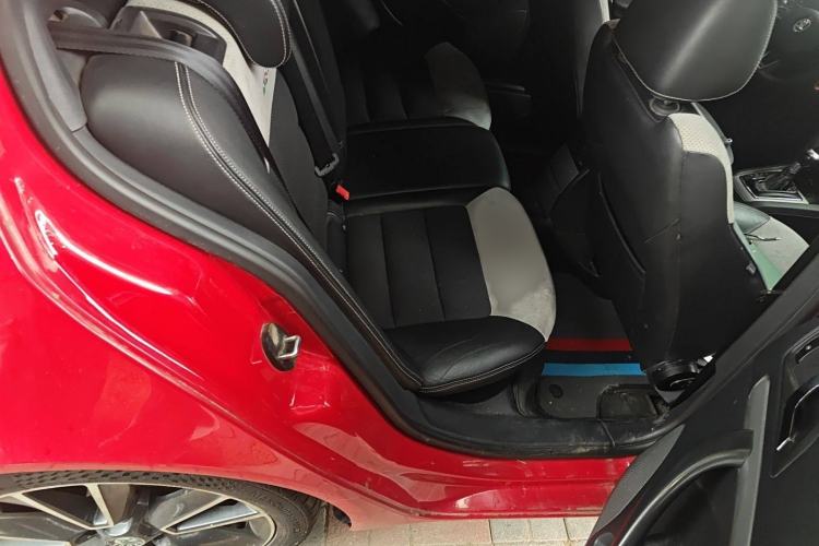 Used Skoda Octavia 2010 2.0 TSI RS Interior 4