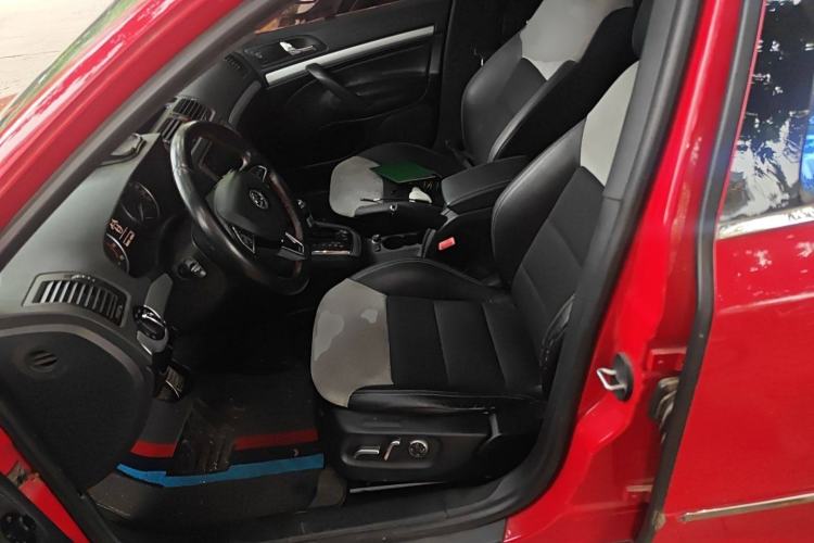 Used Skoda Octavia 2010 2.0 TSI RS Left Front Seat