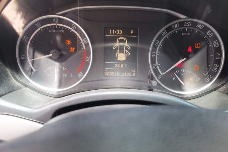 Used Skoda Octavia 2010 2.0 TSI RS Odometer Close Up