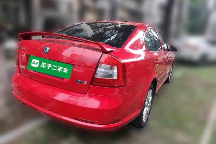 Used Skoda Octavia 2010 2.0 TSI RS Rear Right 45 Deg