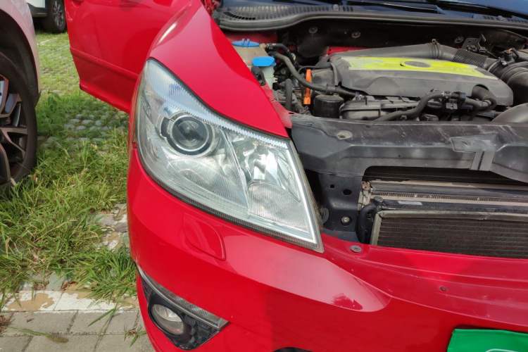 Used Skoda Octavia 2010 2.0 TSI RS Right Front Headlight