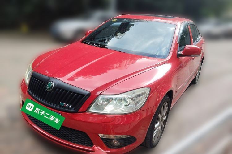 Used Skoda Octavia 2010 2.0 TSI RS Guazi used car, China used car export, Used car for sale, Used cars, Cheapest cars for sale